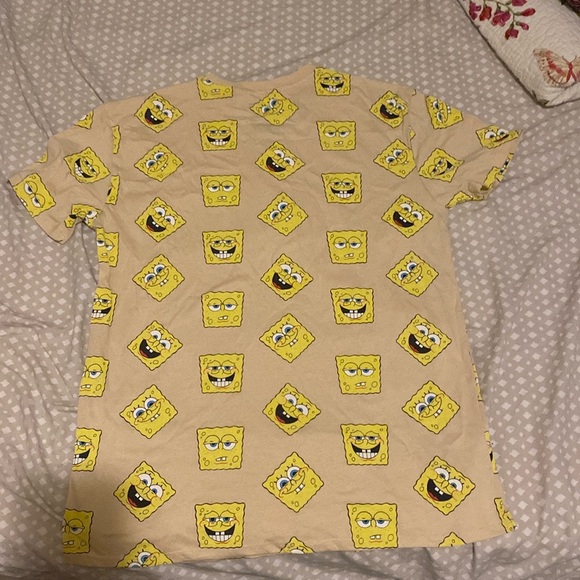 SpongeBob tshirt - Picture 1 of 3